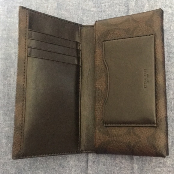 COACH Phone Wallet - Picture 5 of 8